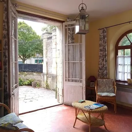 Beautiful Historic House Lägenhet